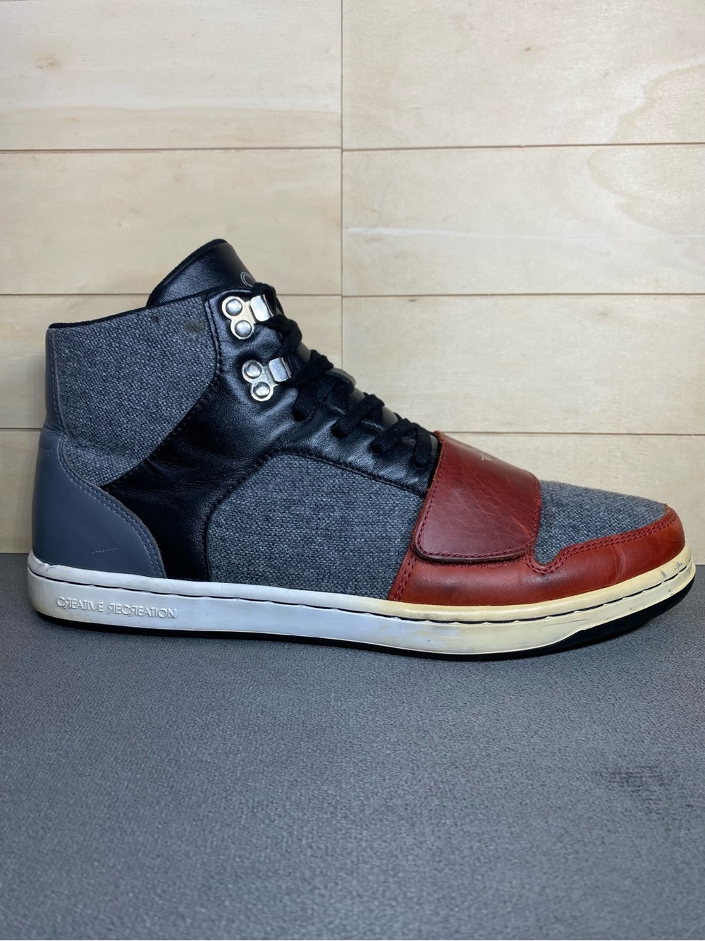 Creative Recreation Cesario Hi Top Sneakers Men's Size 11 Shoes Red Black Grey